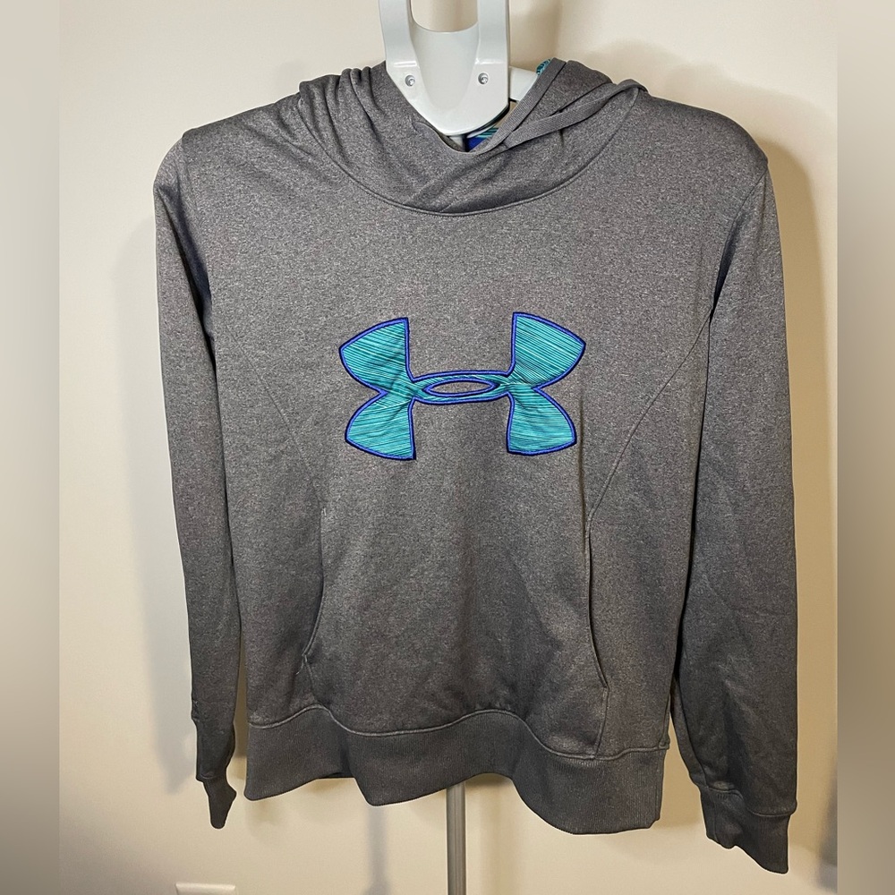 Under Armour Women’s size Medium hooded sweatshirt
